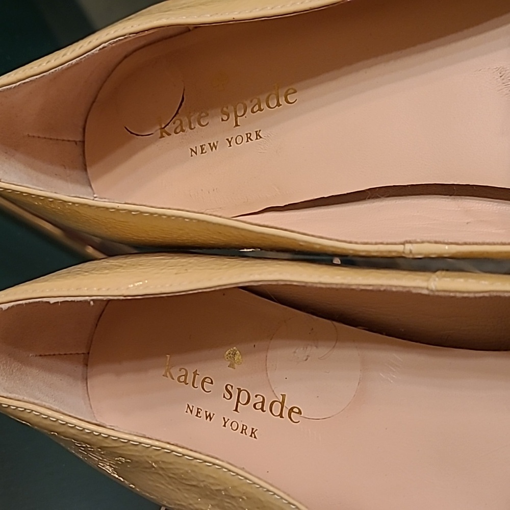 KATE SPADE patent leather Karen tuxedo cream loafers - Picture 9 of 9